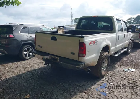 2004 Ford F-250 Lariat/Xl/Xlt z USA, uszkodzony, nr VIN 1FTNW21P44EB11493